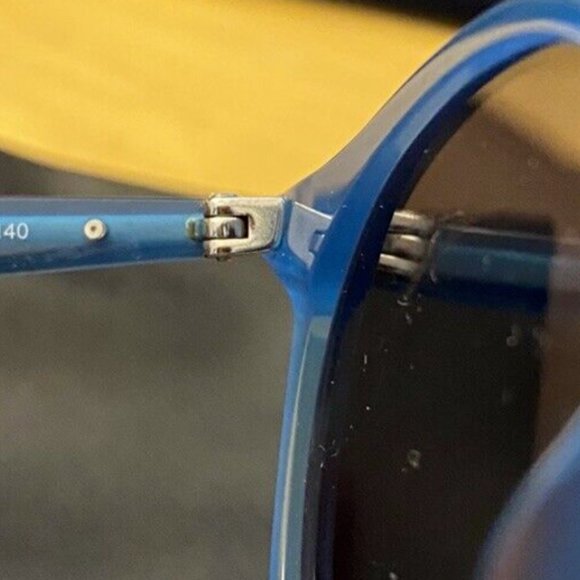 CÉLINE CL41408 21H Unisex Blue Plastic Round Sunglasses Shades 47/20/140 NWOT - Picture 2 of 4